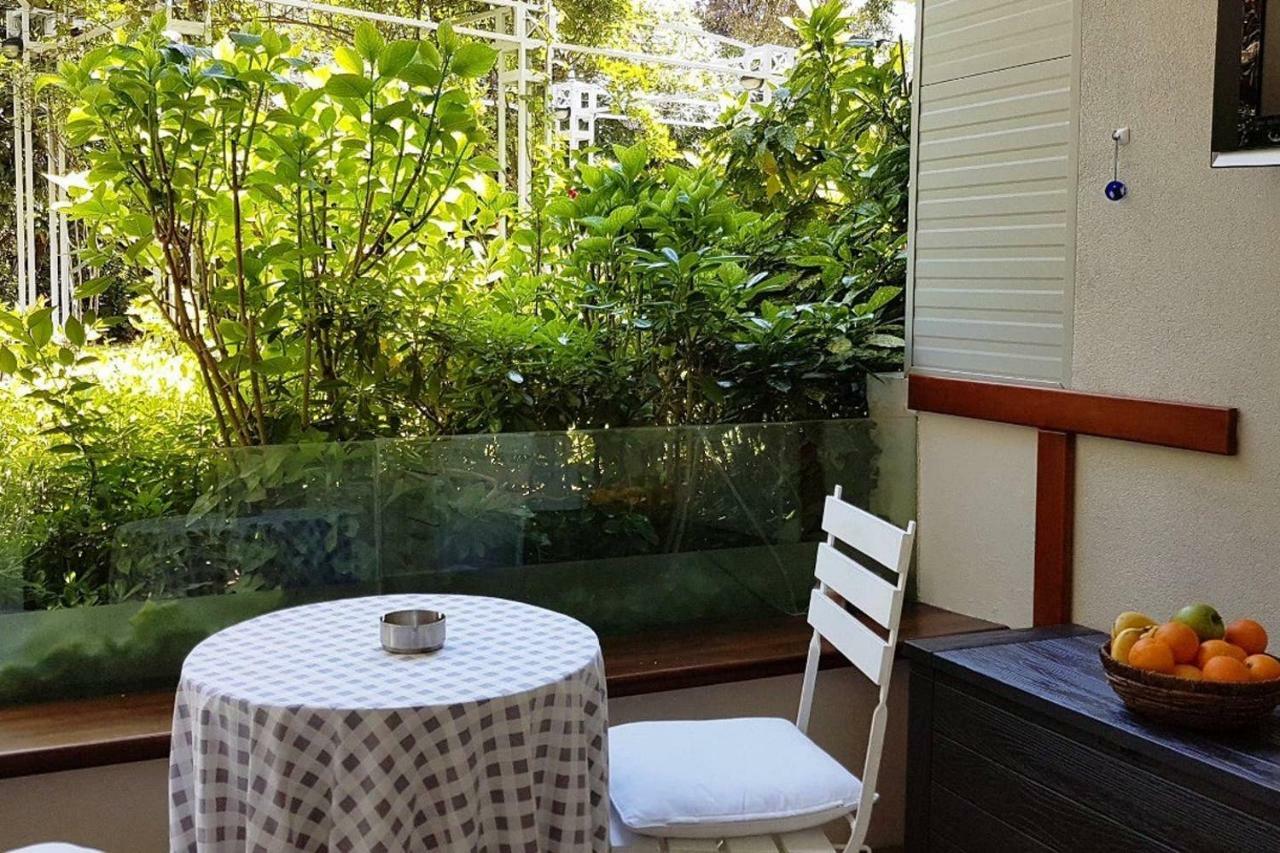 Apartament Lux Studio Garden And Swimming Pool Cannes Zewnętrze zdjęcie